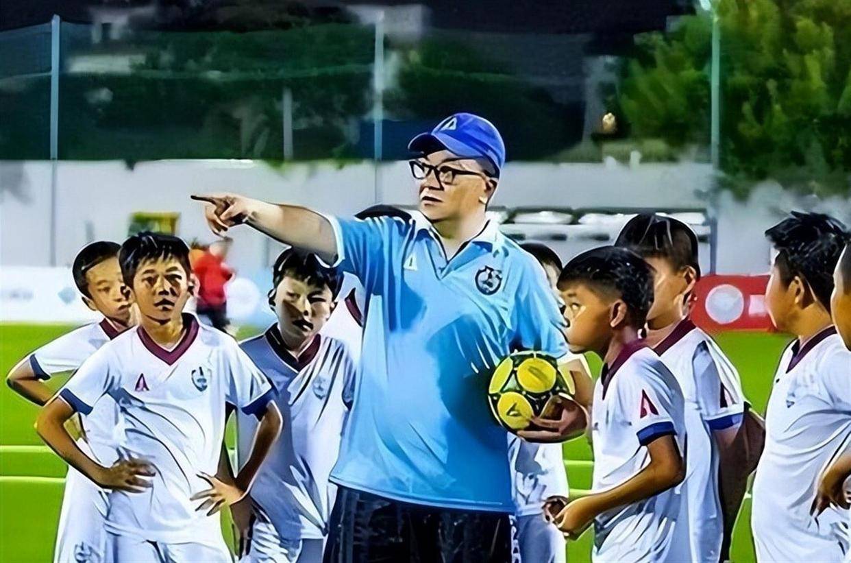 乌拉圭前锋比尼亚斯:我们状态很好,对世界杯首战动力十足